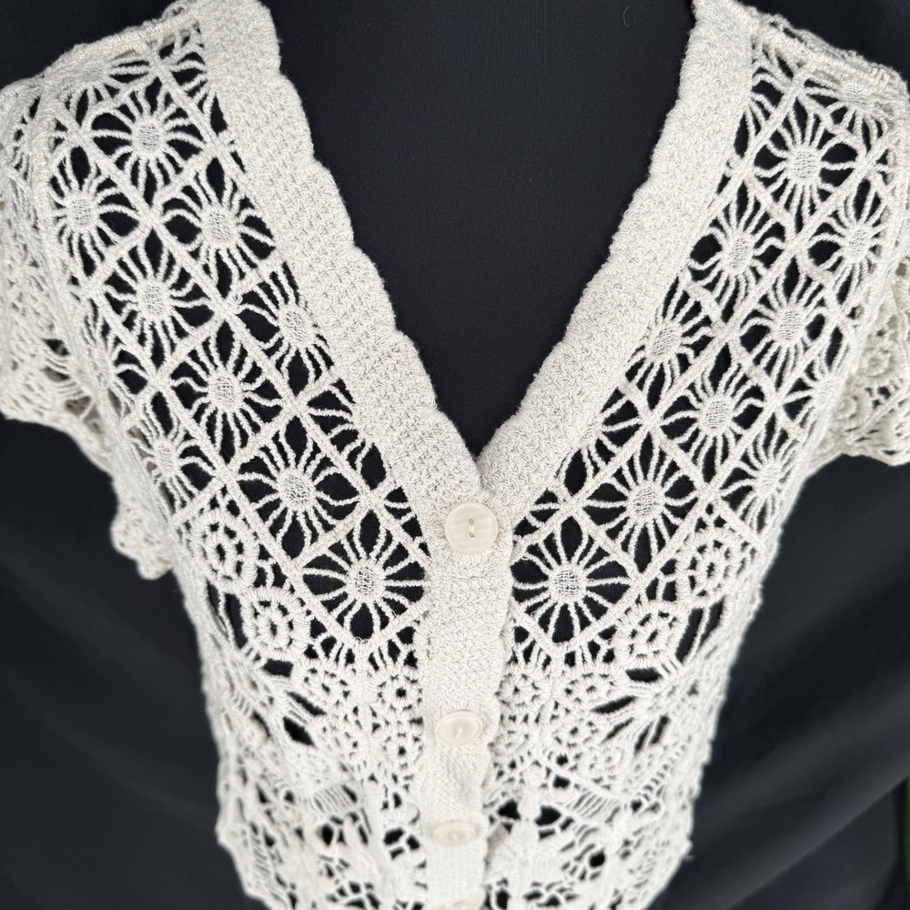 Ivory Crochet Sheer Lace Top L Boho Chic Cottagecore Indie Short Sleeve Cardigan - Picture 3 of 6